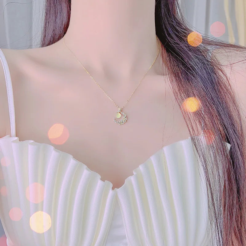 Vintage Crystal Moon Necklace 14k Real Collar Jewelry