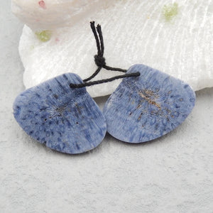 Natural Coral Shell Shape Earrings Pairs 25x20x4mm