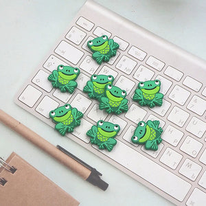 10PCS Frog Silicone Charms Beads for DIY Dummy Chain
