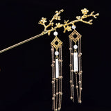 Chinese Ethnic Ancient Tassel Princess Step Shake Hairpin