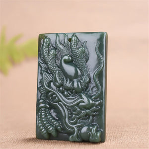 Chinese Green Jade Dragon Pendant Lucky Auspicious Amulet Necklace