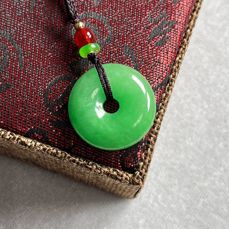 Chinese Green Jade Safety Buckle Pendant Beads Necklace Charm Jewellery