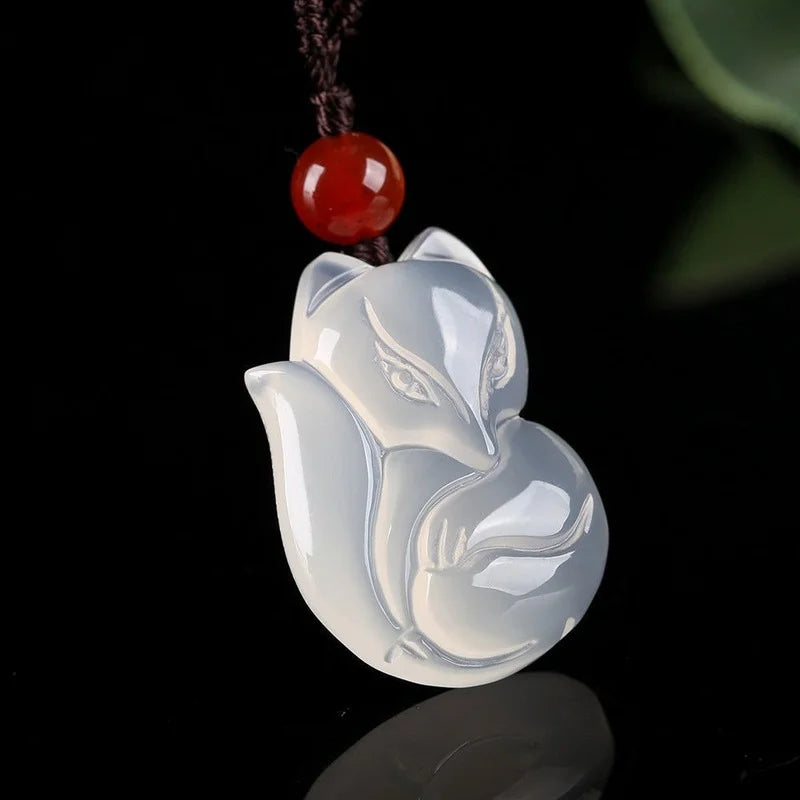 Chinese Green Chalcedony Fox Jade Pendant Men Women Jewelry Necklace