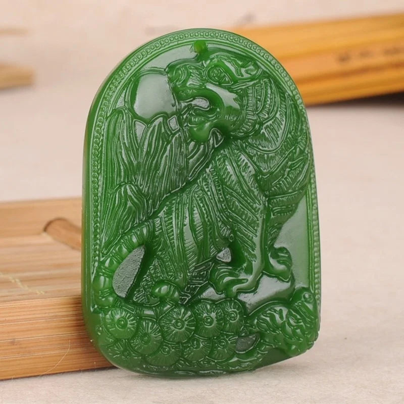 Chinese Green Jade Tiger Pendant Necklace for Good Luck