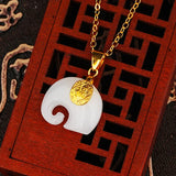 Natural Jade Green Hand-carved Lucky Elephant Pendant Agate Necklace Gift
