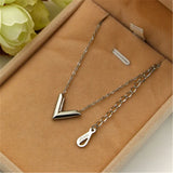 Rose Gold Short Triangle V Letter Pendant Necklace Women Choker K0022