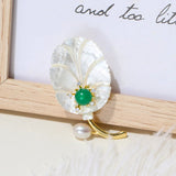 Women Leaf Pearl Brooches Sweater Jewelry Accessory