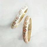 European American Two-Bracelet Oil Drip