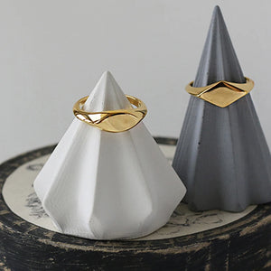 Geometric Oval/Rhombus Ring for Women - Anniversary Gift