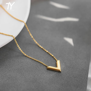 Classic Titanium Steel V-Letter Pendant Necklace For Woman Jewelry Gothic Party