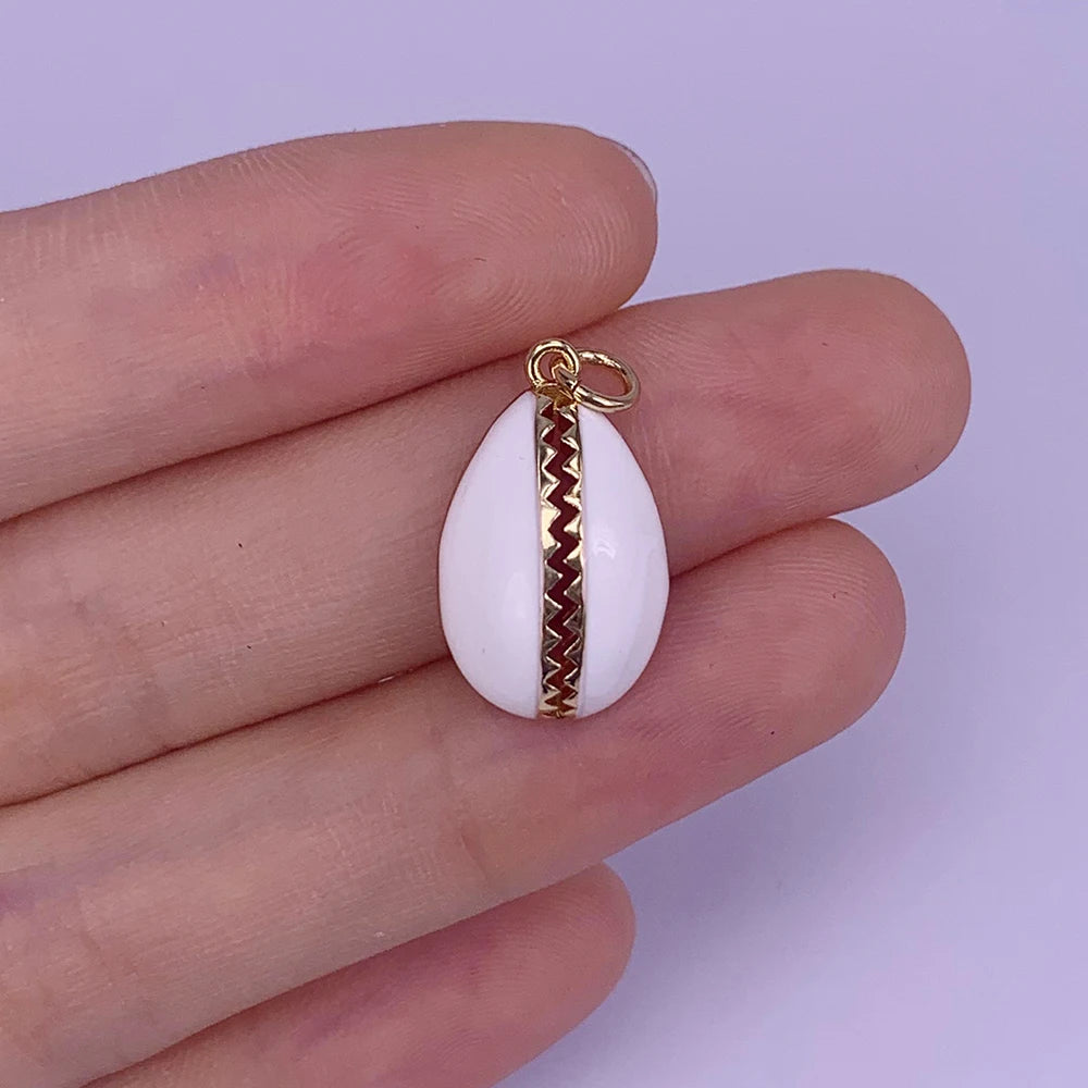 Vintage Shell Pendant Enamel Ocean Style Jewelry Beach Accessories