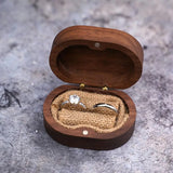 Coffee Durable Vintage Jewelry Display Necklace Case