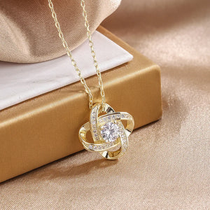 Retro Style Zircon Pendant Collarbone Chain Necklace