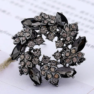 Vintage Flower Brooch Pin for Women Party