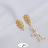 14K Covered Irregular Oval Carved Belt Earrings 925 Silver Needle