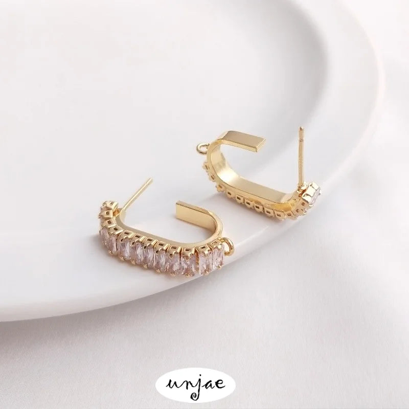 14K Gold-Coated T Cubic Zircon C-Shaped Belt Earrings