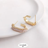 14K Gold-Coated T Cubic Zircon C-Shaped Belt Earrings