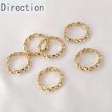 14k Color-Preserving Wavy Twist Circle Pendant