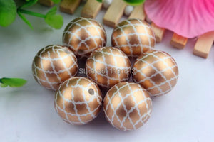 100PCS Matte Pearl Quarterfoil Beads for Kids Necklaces Making
