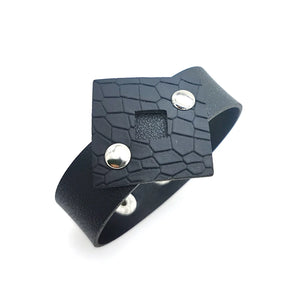 Vintage Punk Style Leather Bracelet for Women
