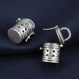 Four-Leaf Flower Gawu Box Pendant Retro Openable Clavicle Pendant