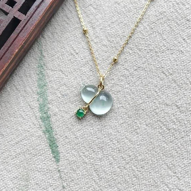 Natural Chalcedony Gourd Necklace Translucent Pendant Women's Silver Jewelry