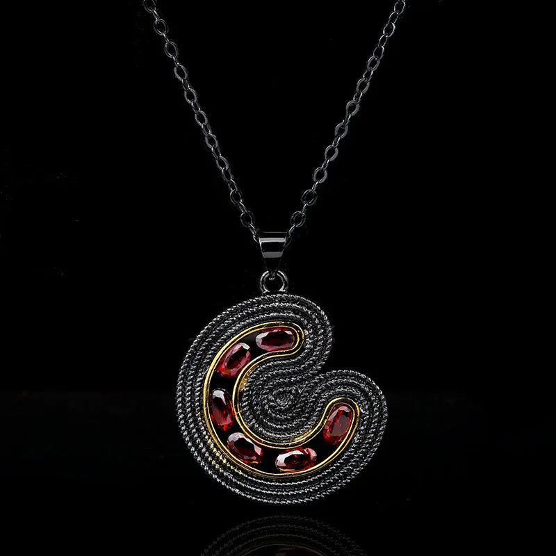 Small Fragrance Double C Pendant Clavicle Chain Necklace