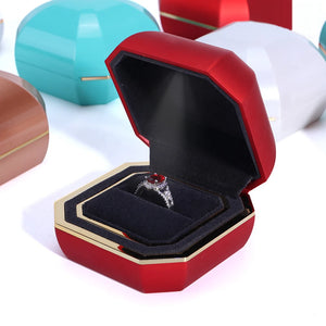 LED Light Octagonal Jewelry Box Golden Edge Engagement Ring Pendant Box