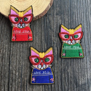 Hand Embroidery Glasses Silk Brooch Cat