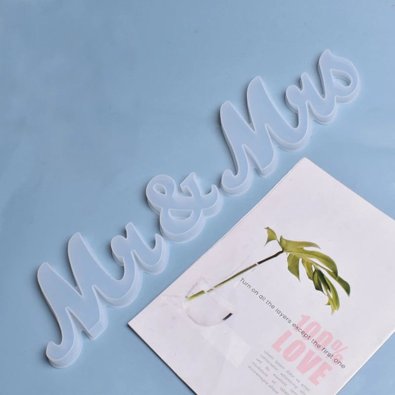 DIY MR&MRS Words Hanging Pendant Silicone Mould