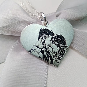 Engraved Carved Pet Photo Heart Pendent Necklace Keychain