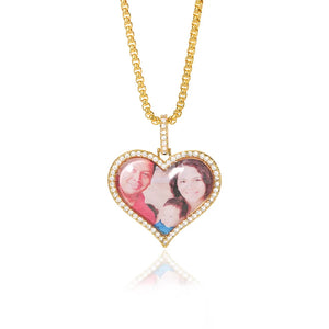Personalized Zircon Round Necklaces with Photo Engraving