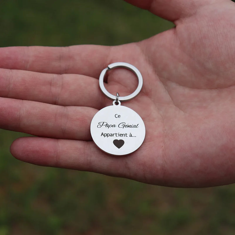 Personalized Granny Family Keychain Gift - Cette Mamie G?niale Appartient