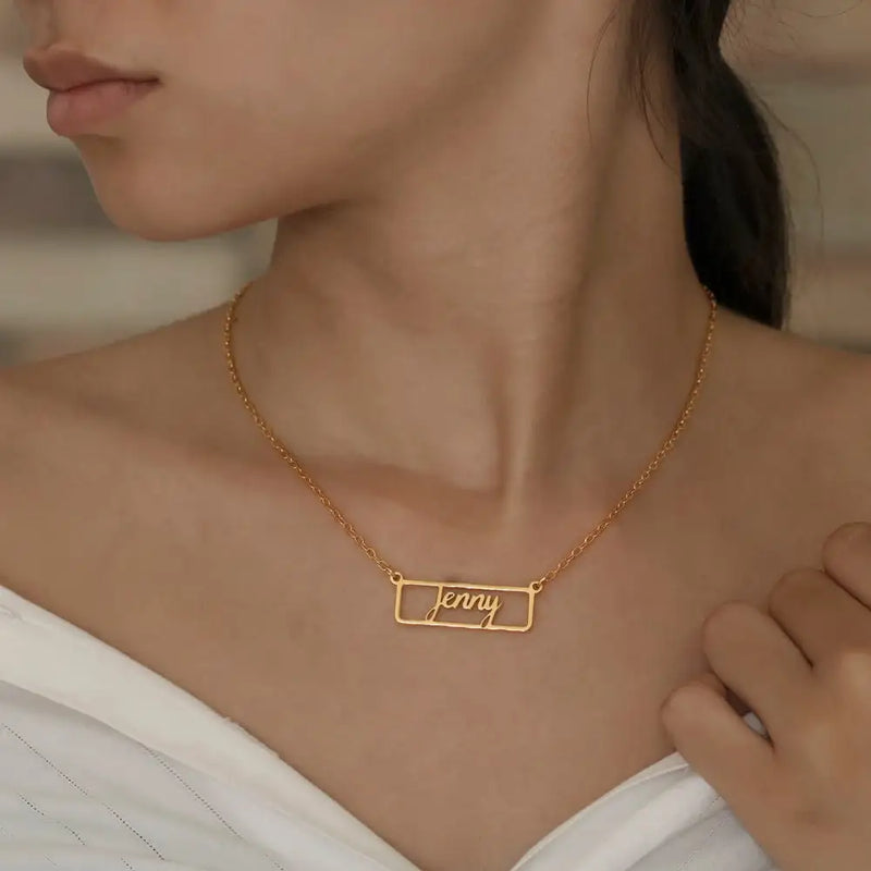Square Name Necklace - Hand Jewelry Minimal Line Art Personalized