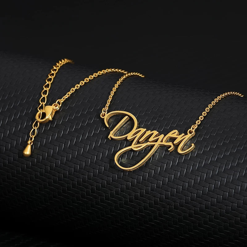 Name Pendants Necklaces for Women Personalized Cursive Choker Necklace