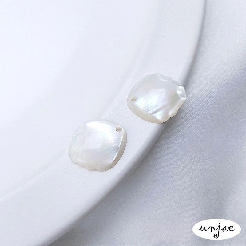 Natural Cat-Eye Shell Fish Petal Pendant DIY Jewelry Earring Accessories