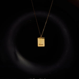 Personalized Photo Engraved Name Necklace with Pendant