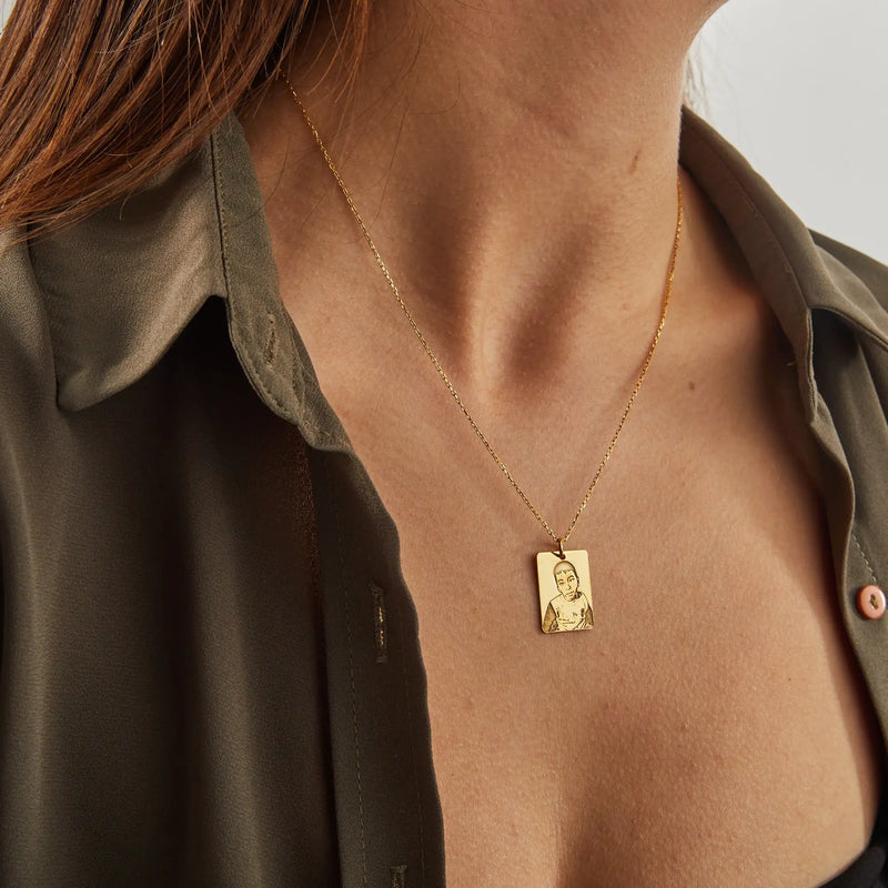 Personalized Photo Engraved Name Necklace with Pendant