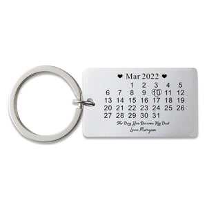 Personalized Stainless Steel Calendar Keyring: Special Date Gift for Dad