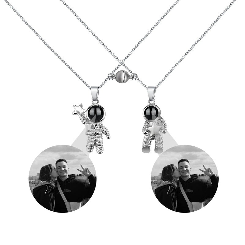 Astronaut Couple Necklace Projection Jewelry