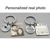 Personalized Date Keychain with Custom Engraving - Heart Calendar Keyring