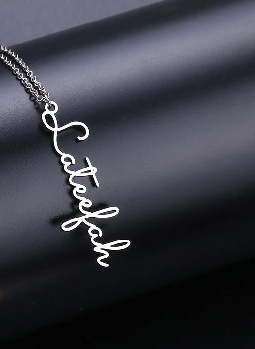 Personalized Signature Vertical Necklace Nameplate Pendant Jewelry
