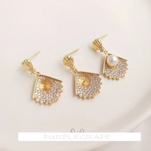 14K Micro-Inlaid Zircon Fan-Shaped Pearl Earrings