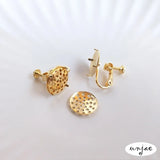 Color-Preserving 18K Disc Earrings with Ear Clip
