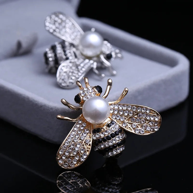 Vintage Animal Bee Brooch Pin for Women Men Insect Jewelry