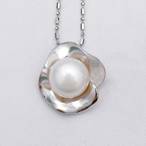 Freshwater Pearl Necklace 925 Silver Flower Pendant for Women