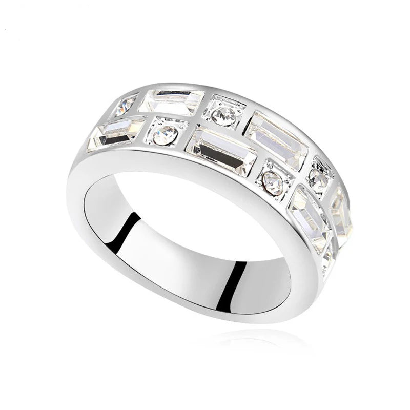 DAN'S Geometric Ring with Austrian Crystals