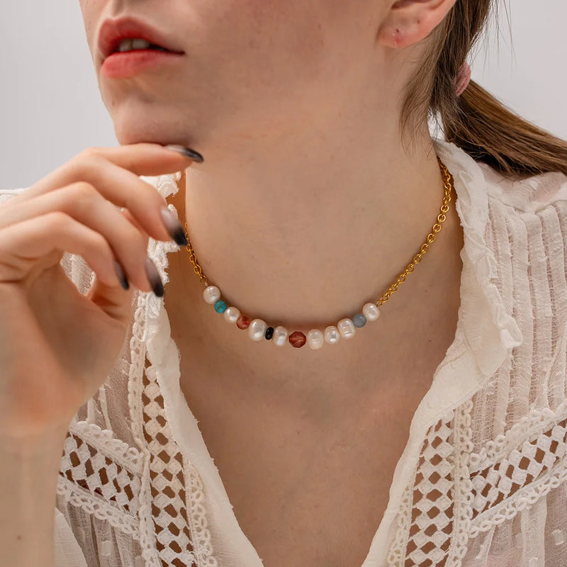 DEAR-LIFE Vintage Glass Coloured Light Stone Pearl Beaded Necklace