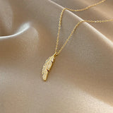 Leaf Zircon Pendant Necklace
