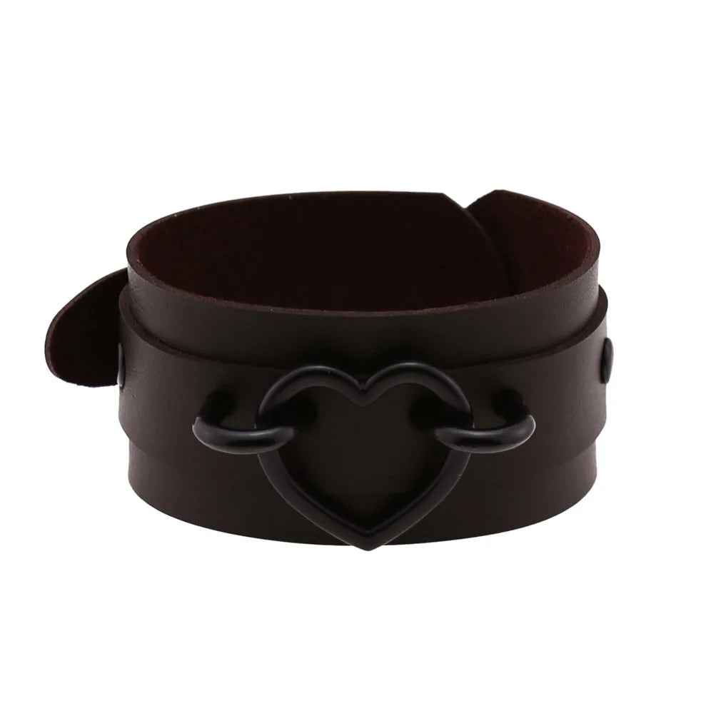 Gothic Heart Pendant Leather Wrap Bracelet Vintage Punk Sport Bangle